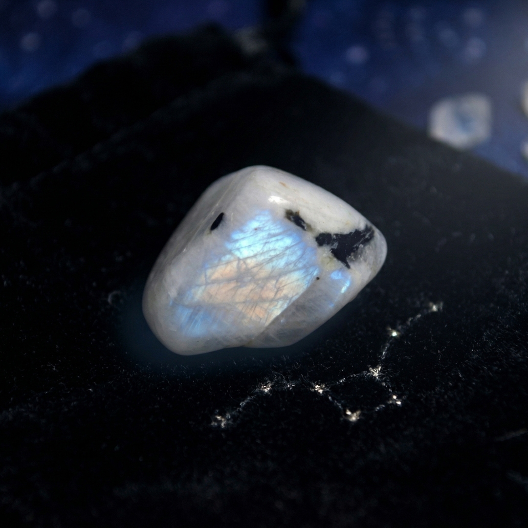 白月光石 Moonstone beige blue modern skincare cosmetic amazon product image (1)